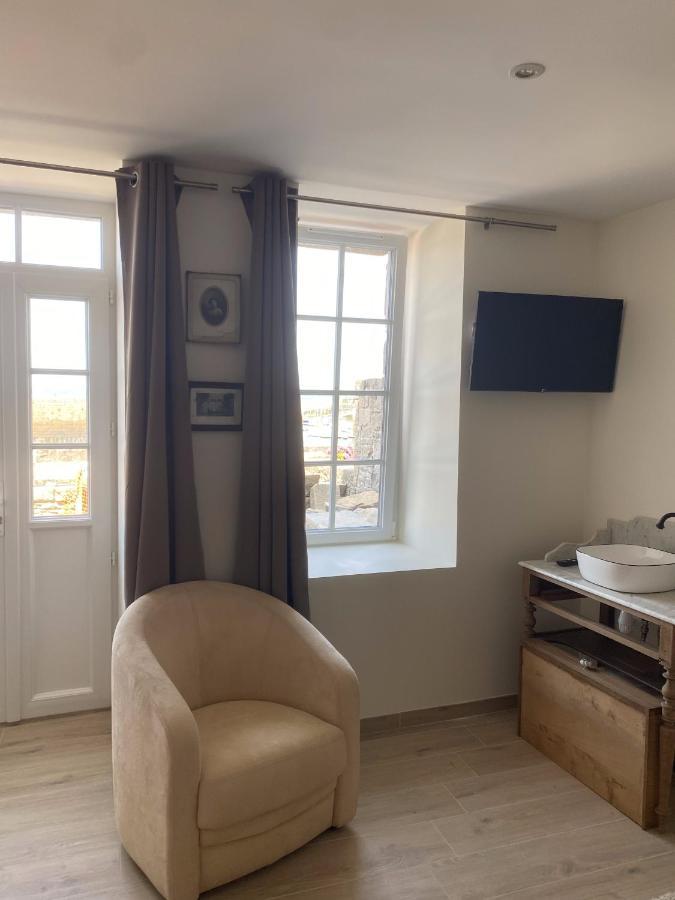 La Maison Du Vieux Port Flamanville Ngoại thất bức ảnh